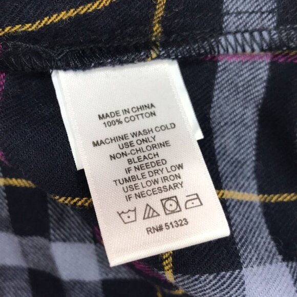 1.state Cotton Flannel Plaid V-Neck Top - Picture 5 of 5